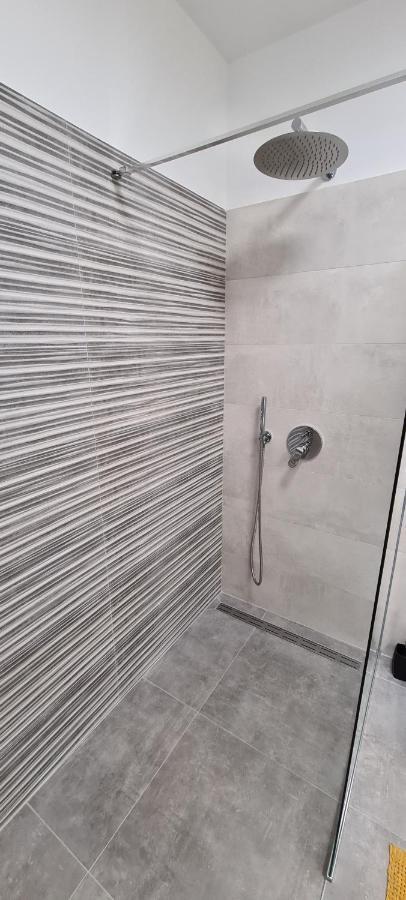 Next Door Apartment Maro & Ivan Njivice Εξωτερικό φωτογραφία