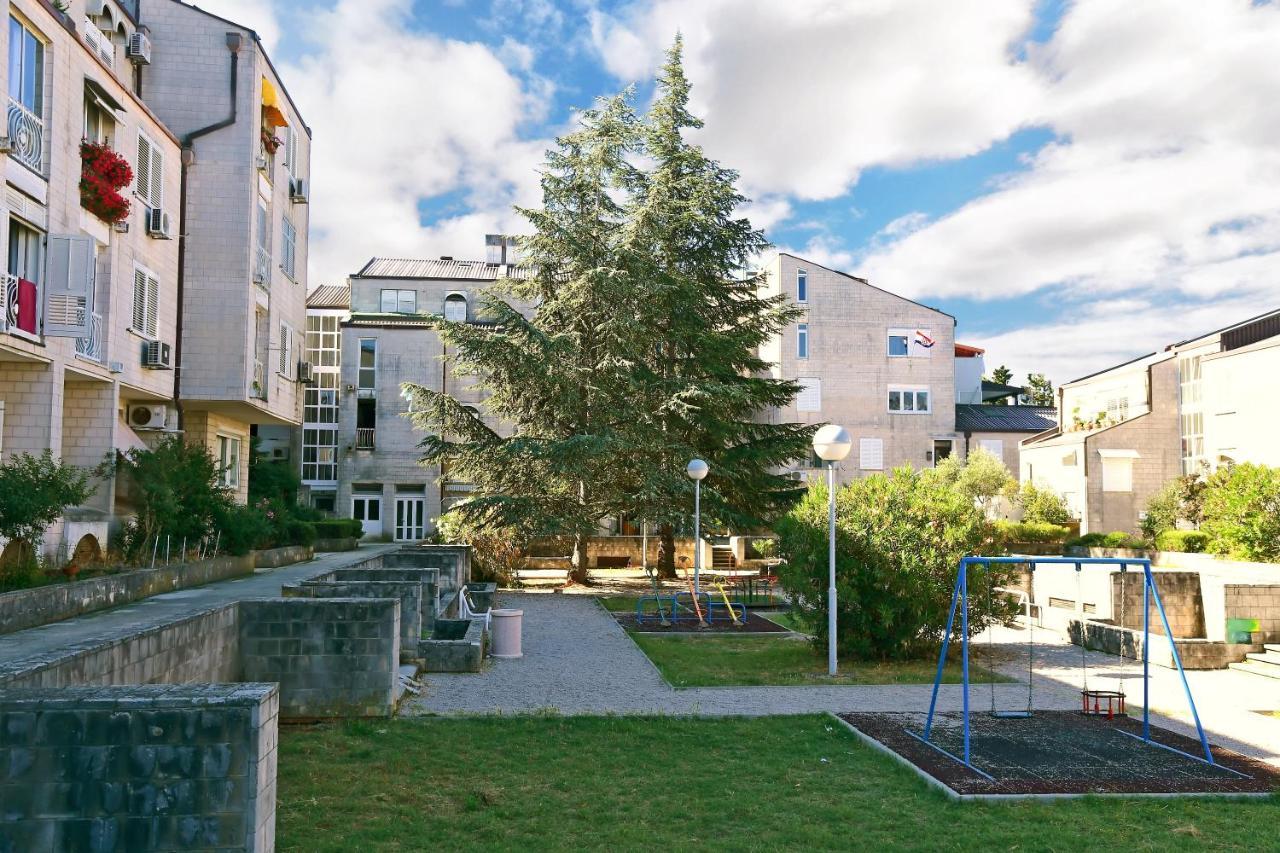 Next Door Apartment Maro & Ivan Njivice Εξωτερικό φωτογραφία