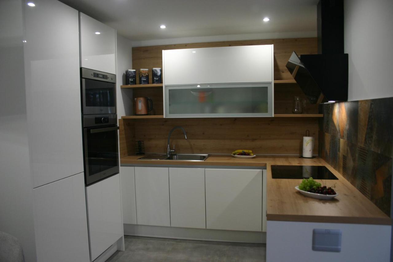 Next Door Apartment Maro & Ivan Njivice Εξωτερικό φωτογραφία